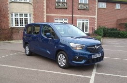 Vauxhall Combo Life XL, front static